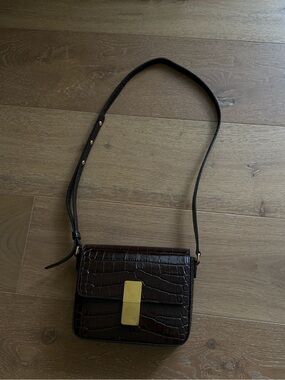Women’s Croc-Embossed Dark Brown Shoulder Bag with Gold Hardware